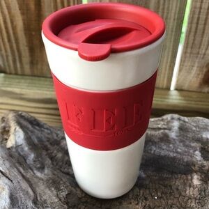 Target Feed USA Stoneware Travel Mug & Sealing Lid